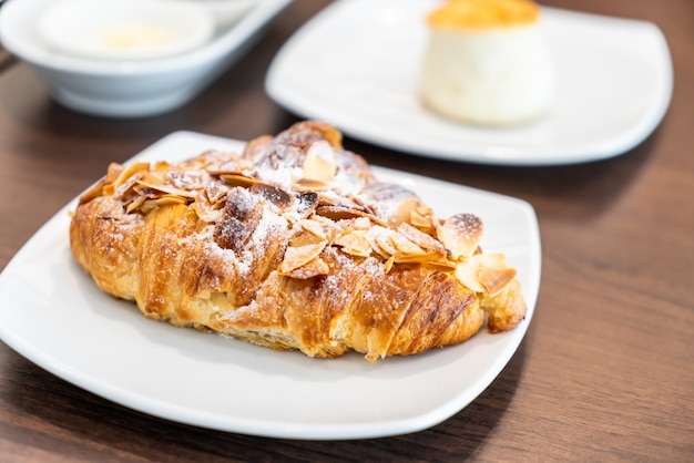 almonds croissants on plate