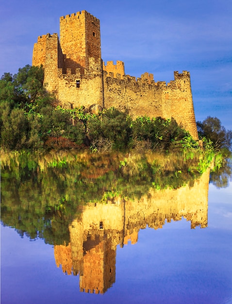 Almourol - kasteel van Tempeliers, Portugal
