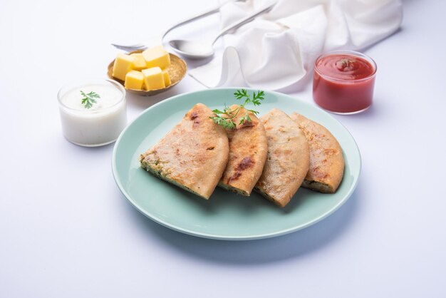 Photo aloo gobi paratha