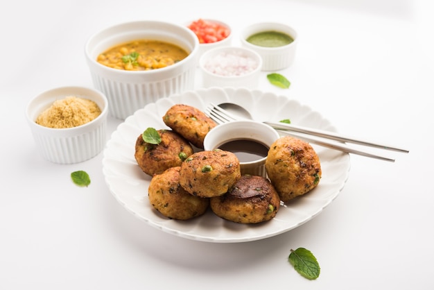 Aloo tikki or Potato Cutlet or Patties is a popular Indian street food made with boiled potatoes, spices and herbs