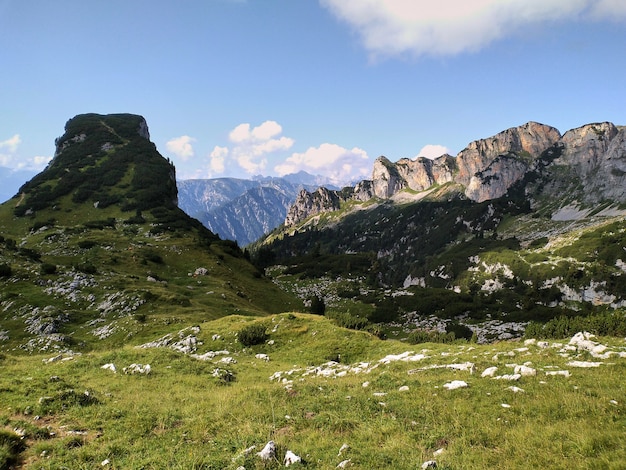 Alpine landschap in het Rofan-gebergte in de zomer