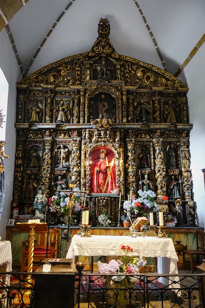 Altaar van San Andres de teixido kerk Galicië Spanje