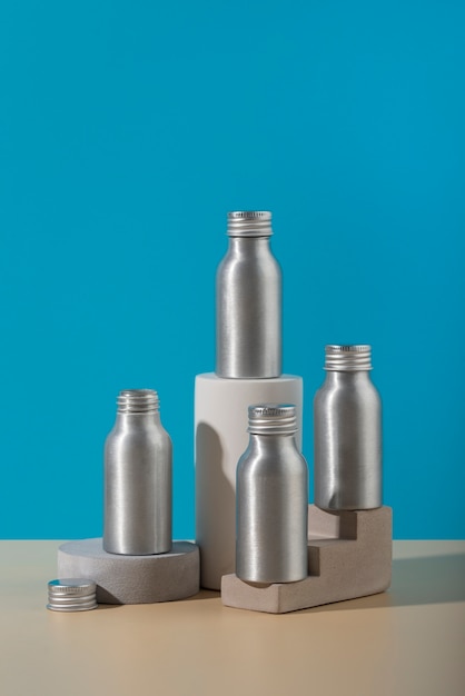 Aluminum bottle packaging for liquids