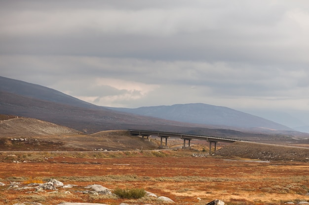 山、秋の風景、ノルウェーの素晴らしい風景