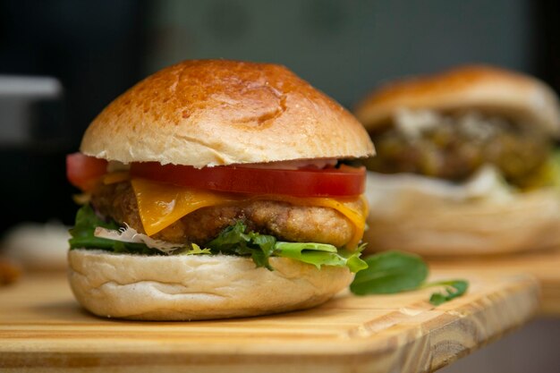 Photo american cheeseburger with premium beef
