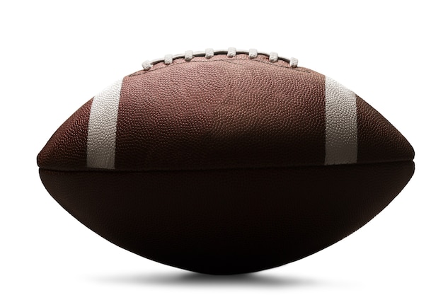 Pallone da football americano isolato su sfondo bianco