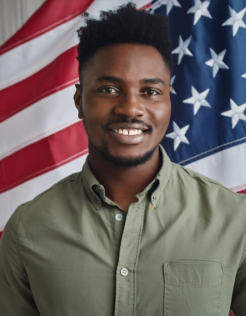 Foto american independence day person holding usa flag