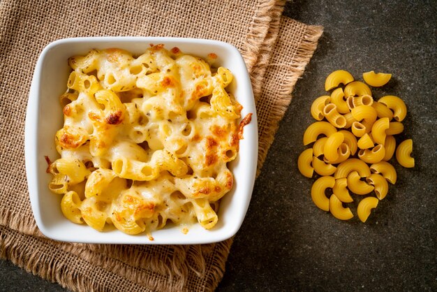 American mac and cheese macaroni pasta in cheesy sauce