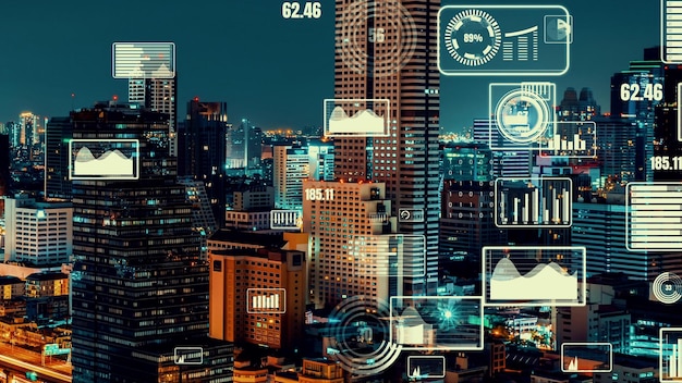 Analytische interface voor zakelijke gegevens vliegt over slimme stad met wijzigingstoekomst