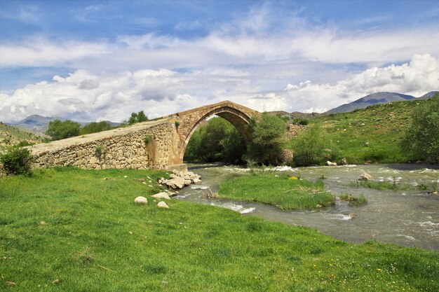Древний мост в горах Кавказа