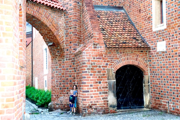 Photo ancient buildings on ostrow tumski at daytime in wroclaw. high quality photo