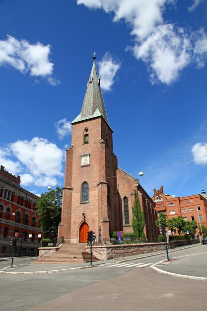 L'antica chiesa nel centro di oslo norvegia