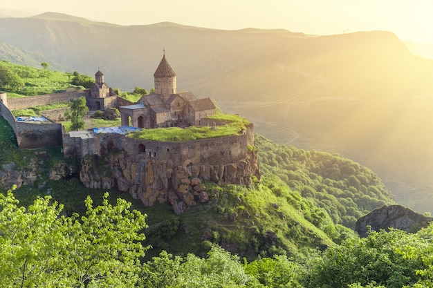 Antico monastero tatev. armenia