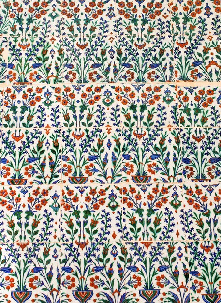 Photo ancient ottoman time handmade turkish tiles with floral patterns