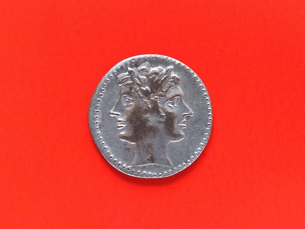 Antica moneta romana