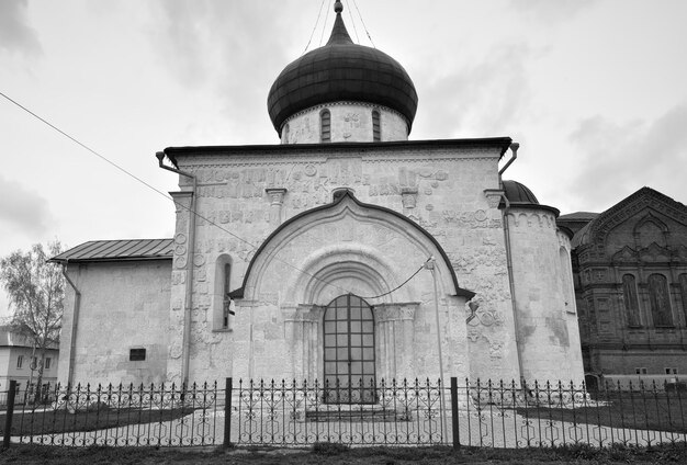 L'antica cattedrale di san giorgio