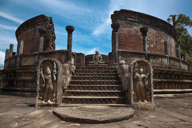 Ancient Vatadage (Buddhist stupa)