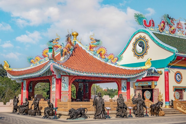 Photo anek kusala sala viharn sien landmark for tourist at pattaya thailand most favorite landmark for travel