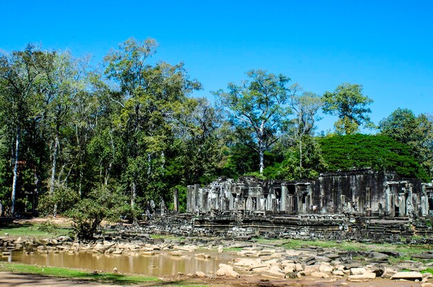 Angkor thom temple