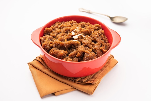 Anjeer ka halwa of Fig sheera of halva