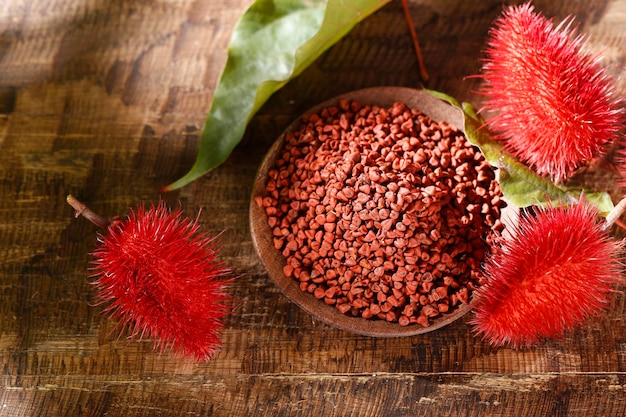 Annatto 종자 Onoto Annatto Bixa orellana 천연 붉은 색소