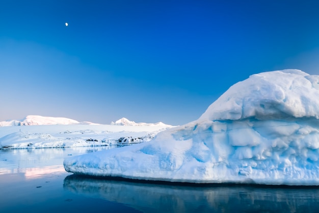 Antarctic glacier