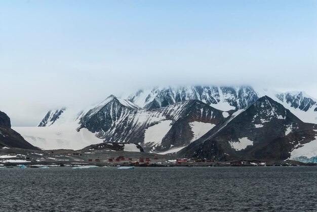 Photo antarctic scientific base antarctic peninsula antartica