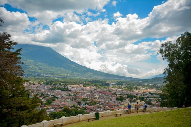 Antigua Guatemala uitzicht, vulkaan