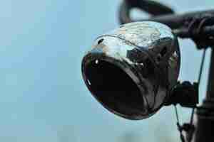 Photo antique bicycle lights that are damaged and don't function are just for display