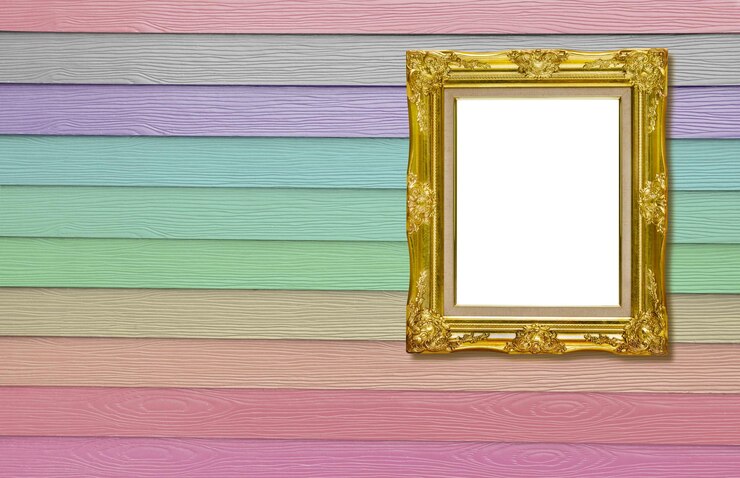 Photo 나무 텍스처에 고대 황금 그림 프레임