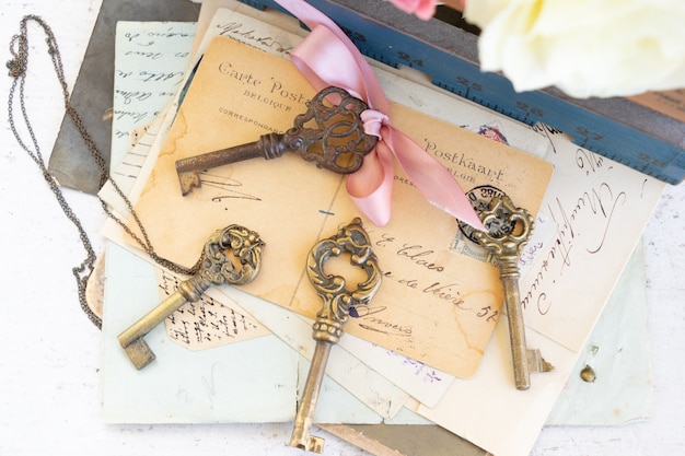 Antique keys and letters with envelope