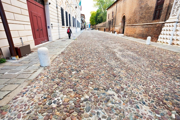 Foto antica via degli angeli al giorno d'autunno a ferrara