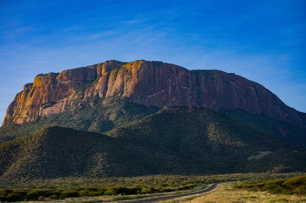 写真 アントニー・トリベット 写真 ケニア 編集 ファッション ライフスタイル 旅行 ドキュメンタリー 写真家