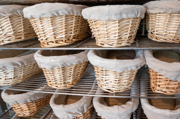 Apparatuur om brood te maken met banners van brood