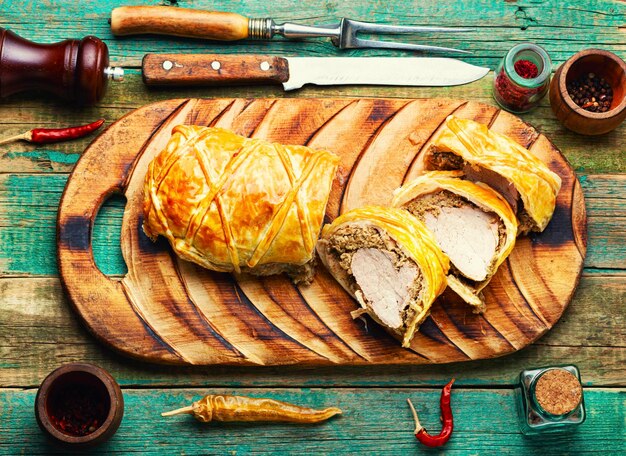 Foto carne di wellington appetitosa