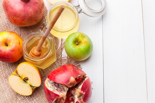 Apple and honey, traditional food of jewish New Year - Rosh Hashana.