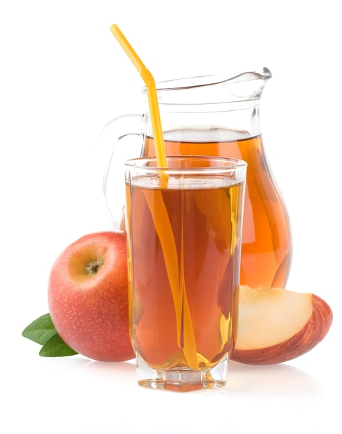 Photo apple juice in glass and slices isolated on white surface