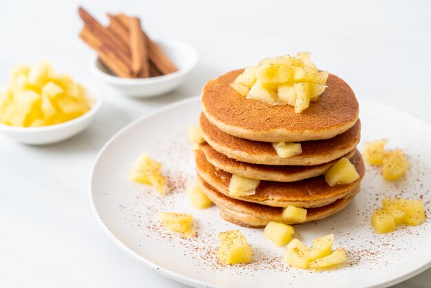 Apple pancakes with cinnamon