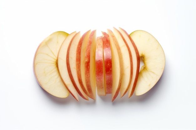 Фото Ломтики яблока на белом фоне