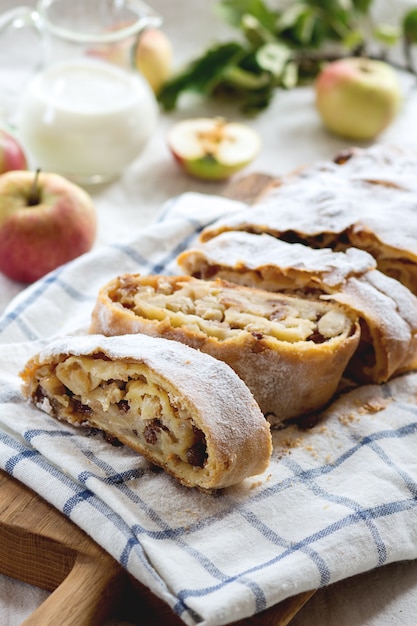 Apple strudel