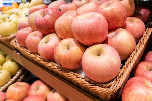 Apples in supermarket 