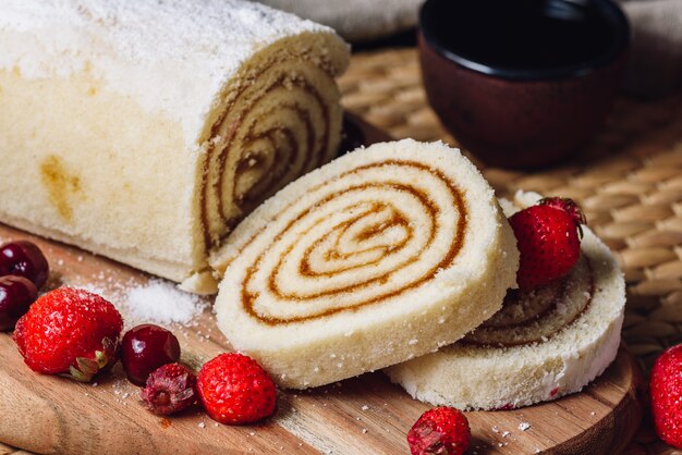 Foto involtini ripieni di pasta di albicocche