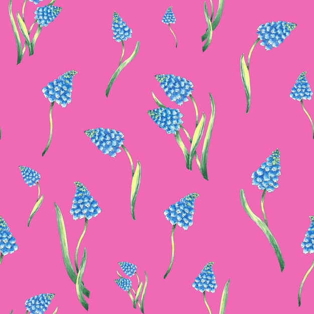 Aquarel patroon naadloze blauwe muscari bloem op magenta achtergrond voor stof, textiel, behang