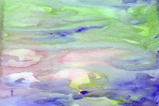 Aquarel schilderij van een kleurrijke lucht met wolken