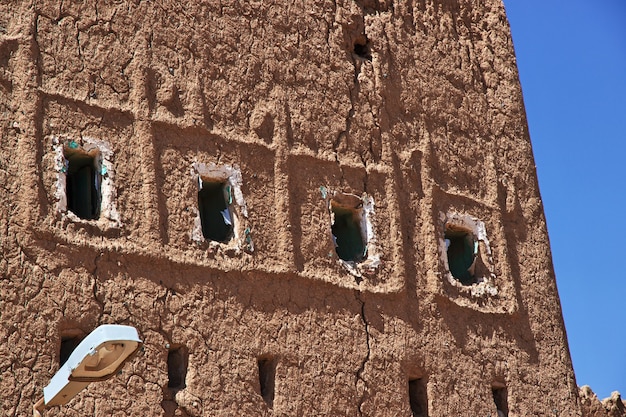 Foto il villaggio arabo vicino a najran nella regione di asir in arabia saudita