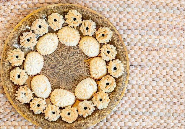 Foto celebrazione islamica dei dolci eid arabi mamoul kahk