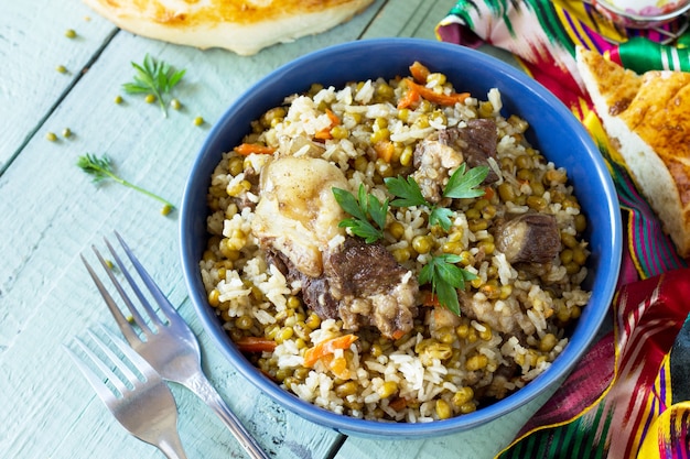 arabic cuisine middle eastern mashkichiri porridge made of rice beef and mung bean