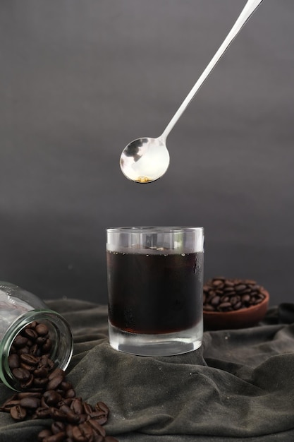 Photo arabica coffee is served on the table