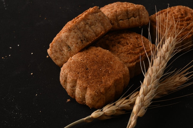 arabische oosterse koekjes dadels maamoul