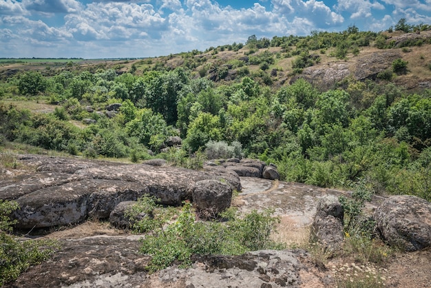 Actbu canyon、ウクライナのArbuzinka岩